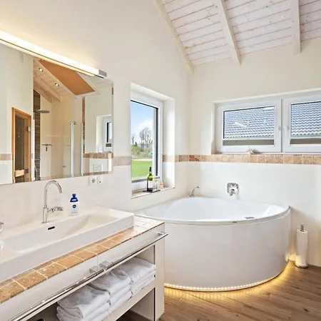 펜션 Luxuswellnesshaus Buhne 블리에스도르프